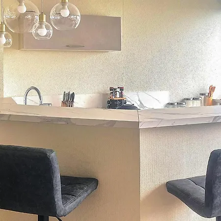 Apartman 1 Bedroom Amazing In *